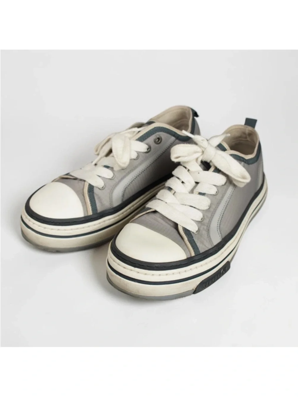 Represent Clo HTN x Low Grey/Iron Low Top Sneaker Men’s US 10 MC9008-389 Used